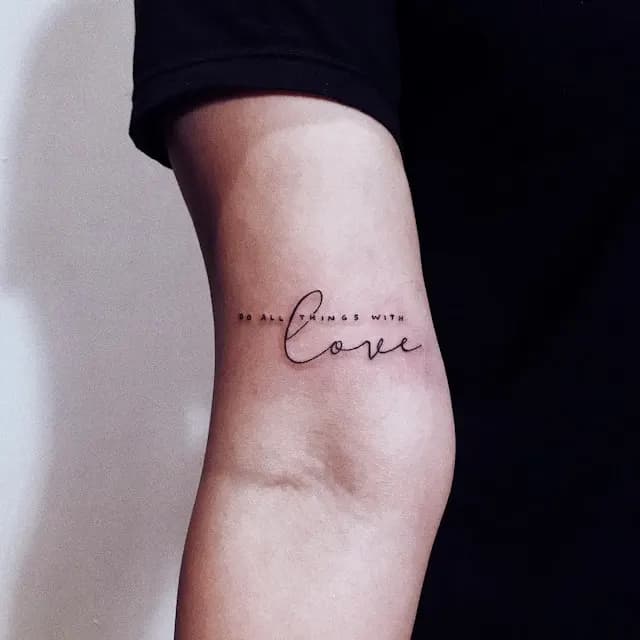 Fine Line tattoo style
